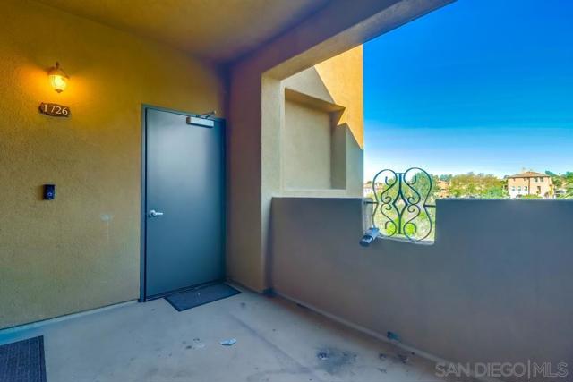 1875 Baudouin Pl, Chula Vista CA: https://media.crmls.org/mediaz/84fe6bce-4b21-46f9-a20f-8ec48a61b6fa.jpg