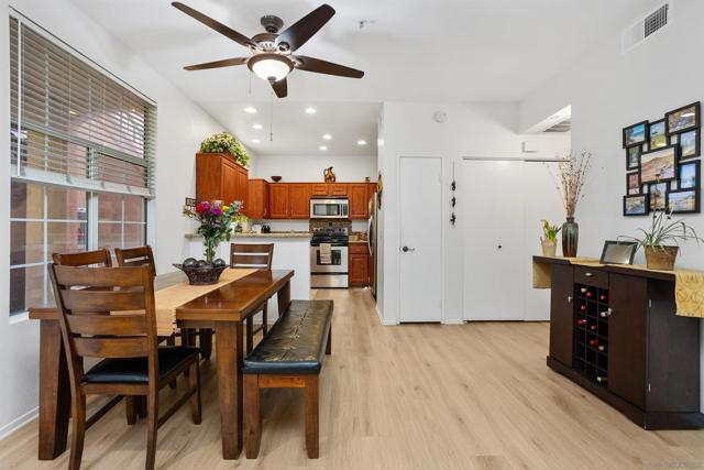 18515 Caminito Pasadero, San Diego CA: https://media.crmls.org/mediaz/84fe7c74-54af-4018-a6a0-9698b6c94f24.jpg