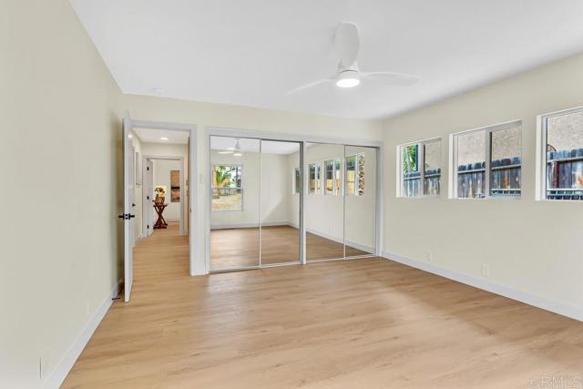 1165 Oak Drive, Vista CA: https://media.crmls.org/mediaz/84ff0203-00de-4753-a303-cc28cbd5fb57.jpg
