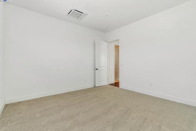 665 River Bend Dr, Lathrop CA: https://media.crmls.org/mediaz/84ffd07c-bdad-414b-94b9-c890b979b42f.jpg