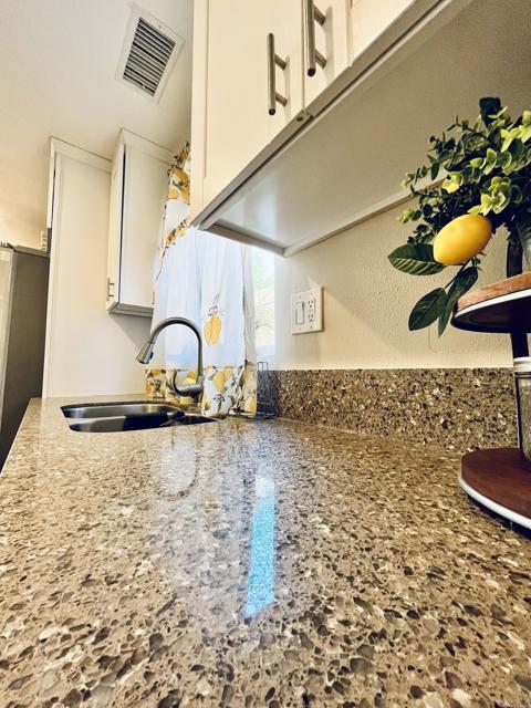 449 Worthington Street, Spring Valley CA: https://media.crmls.org/mediaz/85000679-3800-43cc-bb4b-0e94e0f8e47d.jpg