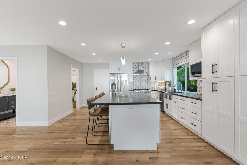 MLS #225003445 image #16