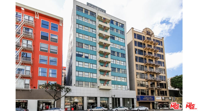 746 S Los Angeles Street, Los Angeles CA: https://media.crmls.org/mediaz/85003399-b317-476f-bda5-a1bdb0c65524.jpg