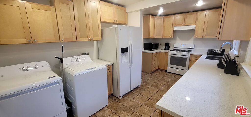 MLS #26853945 image #10