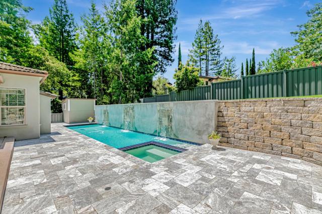 18 Ridgecrest Lane, Scotts Valley CA: https://media.crmls.org/mediaz/850212e2-6769-401d-bc55-8c9aa5aa5d76.jpg