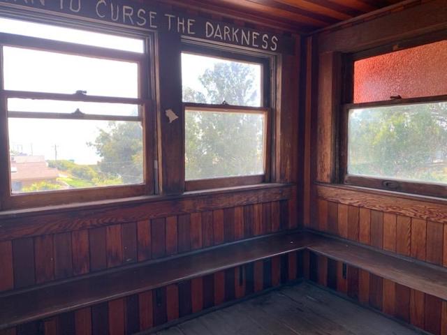 21130 E Cliff Drive, Santa Cruz CA: https://media.crmls.org/mediaz/8503728f-589b-492b-85f3-c53677753c5c.jpg