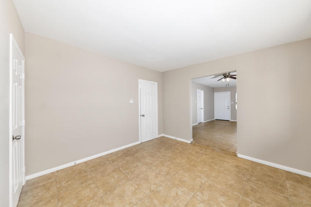 84417 Amboy Road, 29 Palms CA: https://media.crmls.org/mediaz/85042b28-d3ef-4224-964d-e4e1bab992be.jpg