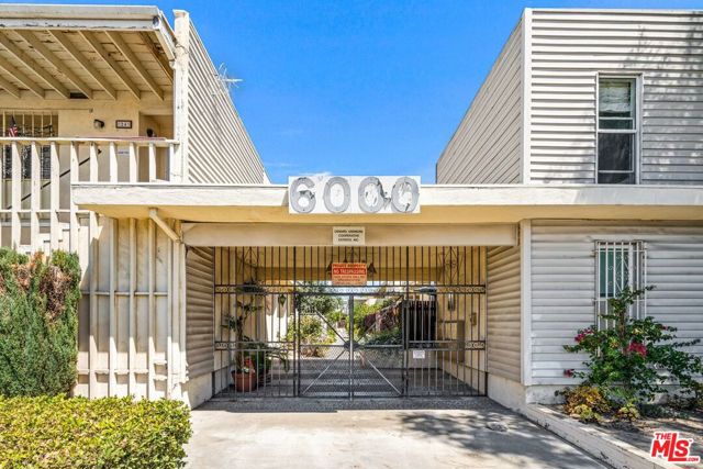 6000 Coldwater Canyon Avenue, 21 photo 2