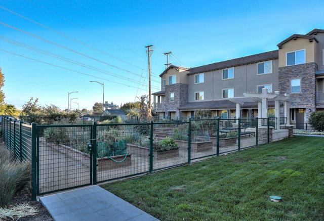 6082 Charlotte Drive, San Jose CA: https://media.crmls.org/mediaz/8505733d-b4bf-4a5e-a903-ccf7296fc47d.jpg