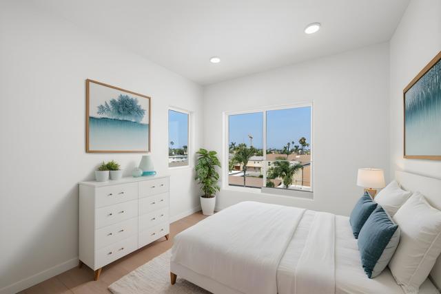 4004 Ohio st #4, San Diego CA: https://media.crmls.org/mediaz/850590ee-a0cd-4750-96f9-9cdc145ff9d6.jpg