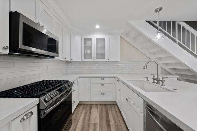 Image 5 of 26 For 74176 Catalina Way