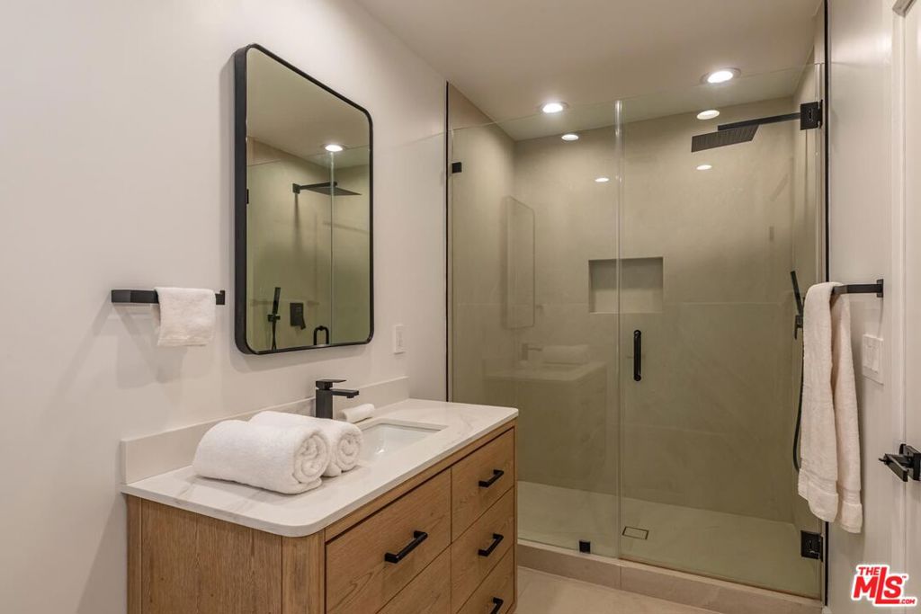 MLS #26872341 image #30