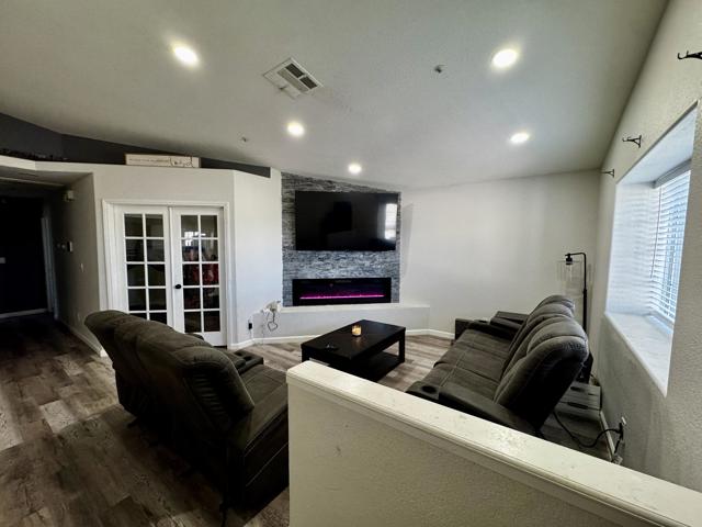 67890 Alameda Drive, Desert Hot Springs CA: https://media.crmls.org/mediaz/850764fb-606c-40d0-8557-8fe31b1fbd04.jpg