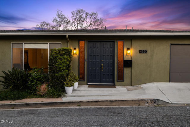 Detail Gallery Image 1 of 46 For 4830 Farquhar St, Los Angeles,  CA 90032 - 4 Beds | 3 Baths