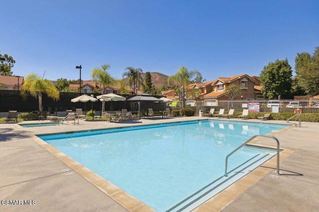 4862 Martona Drive, Oak Park CA: https://media.crmls.org/mediaz/850835e3-b006-4a0b-a0fd-25188c0d287b.jpg