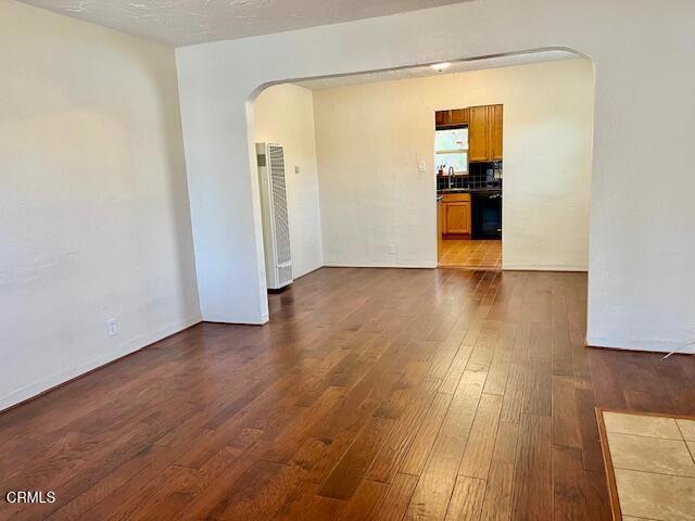 226 El Medio Street, Ventura CA: https://media.crmls.org/mediaz/8508ade3-c4c0-47cf-abd5-03b5297b661c.jpg