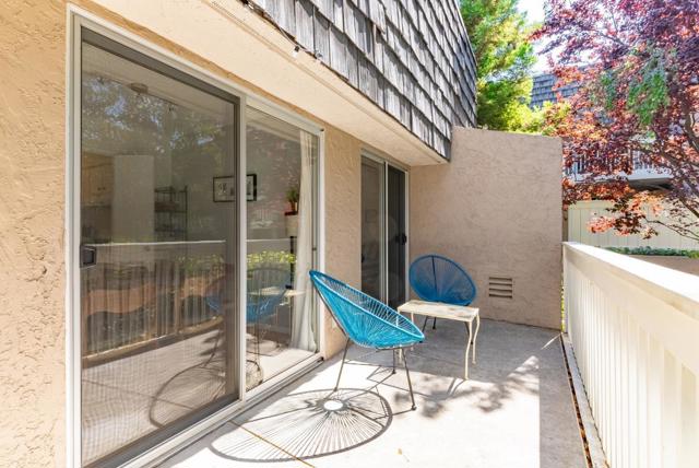 675 Sharon Park Drive, Menlo Park CA: https://media.crmls.org/mediaz/8508f21e-ceef-4bc4-a0b3-5f344ff19f6b.jpg