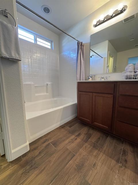 1614 Sanderling Avenue, Chula Vista CA: https://media.crmls.org/mediaz/85097dfb-96b4-4038-b65b-bbeb7a412e95.jpg