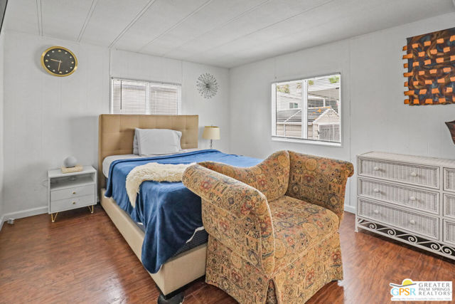 17555 Corkill Rd, Desert Hot Springs CA: https://media.crmls.org/mediaz/850a4a59-86ce-40c1-b971-5dc12cfecb49.jpg