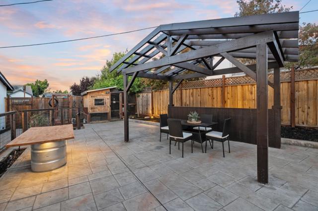4975 Howes Lane, San Jose CA: https://media.crmls.org/mediaz/850b5eaa-f2fe-476e-8ac5-7d3a335fd6d3.jpg