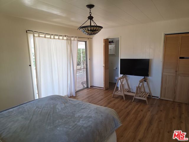 7229 Columbia Way, Lancaster CA: https://media.crmls.org/mediaz/850b8bd1-eef2-4bda-ac5e-ad948fff83f5.jpg