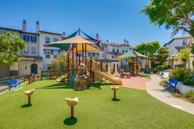Detail Gallery Image 40 of 57 For 2174 Desert Hare Ct #105,  Chula Vista,  CA 91915 - 3 Beds | 2/1 Baths