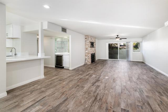 Detail Gallery Image 14 of 42 For 2607 Pirineos Way #116,  Carlsbad,  CA 92009 - 3 Beds | 2 Baths