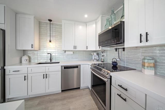 Detail Gallery Image 38 of 66 For 3902 Vista Campana #1,  Oceanside,  CA 92057 - 2 Beds | 2 Baths