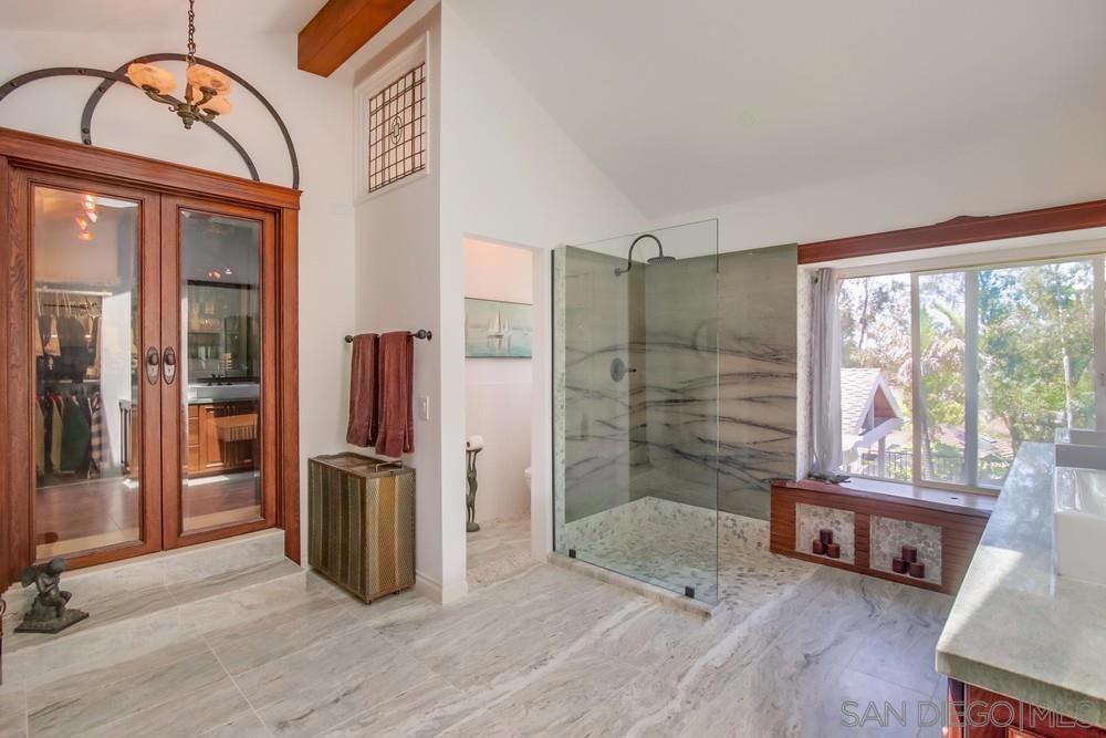 MLS #250032414SD img 30