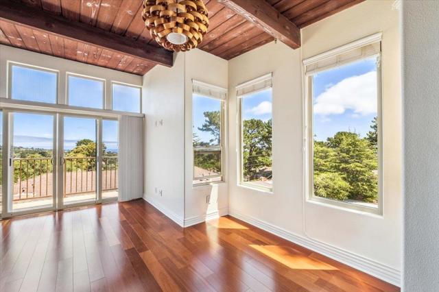 152 Mar Vista Drive, Monterey CA: https://media.crmls.org/mediaz/850e7026-54fc-400f-8c70-999375b9ac86.jpg