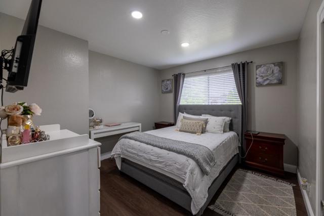 808 Saratoga Drive, Salinas CA: https://media.crmls.org/mediaz/850fa726-ff70-4dc5-ac2b-819969805969.jpg