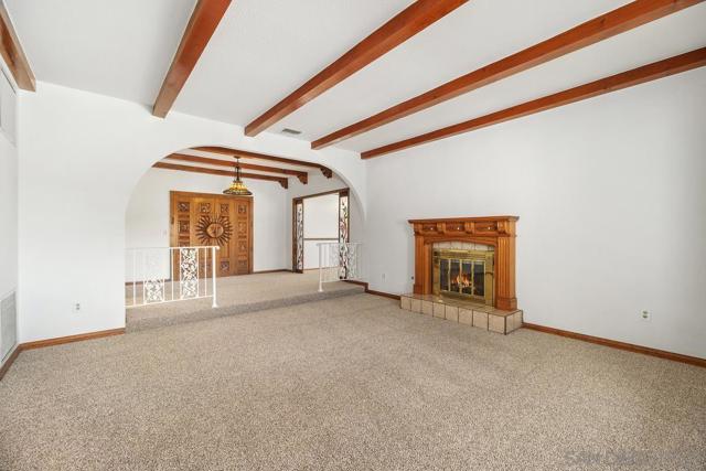 27350 Pachea Trl, Hemet CA: https://media.crmls.org/mediaz/85103f3a-0ef6-4c6a-84d3-5027f58c5cfc.jpg