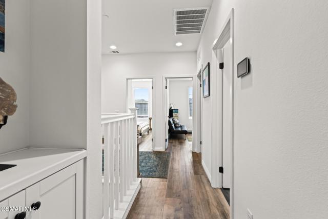 230 Farmhouse Drive, Simi Valley CA: https://media.crmls.org/mediaz/851046e7-e27c-47ec-9b48-1c3848d9e489.jpg
