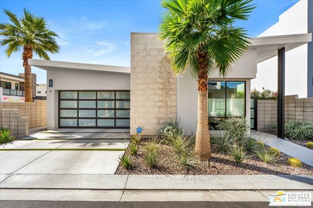 1361 Woodward Way, Palm Springs