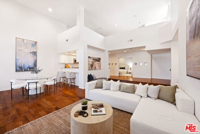 Drew Fenton | 12011 Goshen Avenue Los Angeles CA | MLS: 7095692
