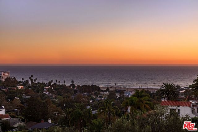 400 Amalfi Drive photo 44