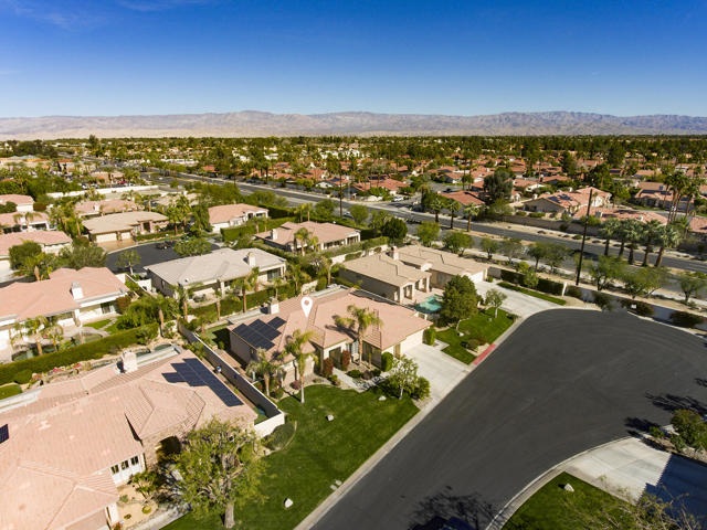 54 Camino Real, Rancho Mirage CA: https://media.crmls.org/mediaz/85132906-543b-4c8b-bb7d-7b7ff00b294f.jpg