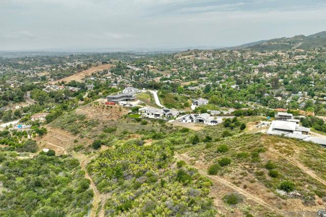 0 Buena Creek, Vista CA: https://media.crmls.org/mediaz/851416a0-39e3-44a6-a1f8-9ebd2bedbcdb.jpg