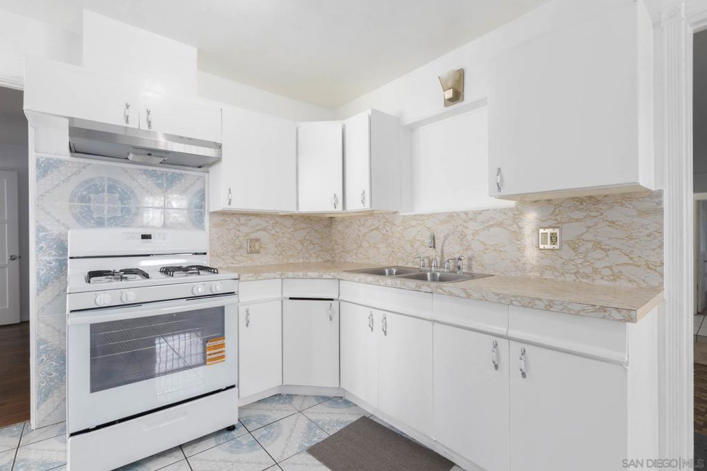 5359 Redwood St - photo 7