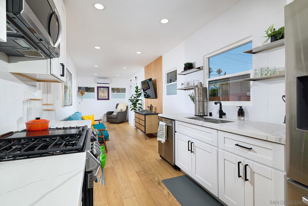 1608 Herbert Place - photo 7