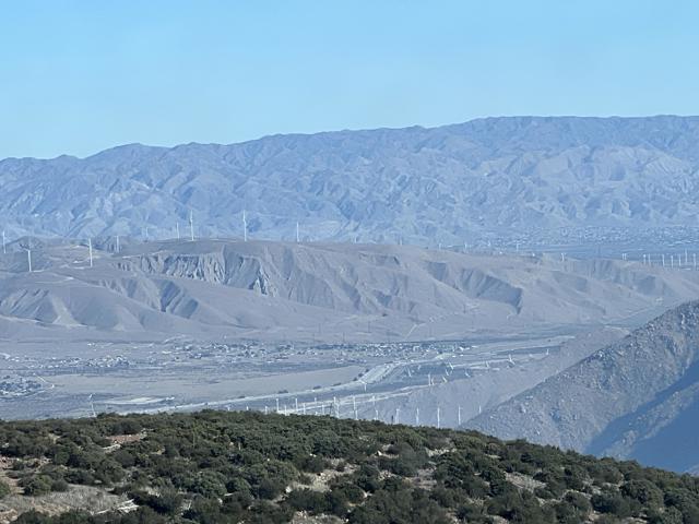 16680 Valley Hi Drive, Banning CA: https://media.crmls.org/mediaz/8515d2c1-545c-4aa1-ba54-21b57cde08ac.jpg