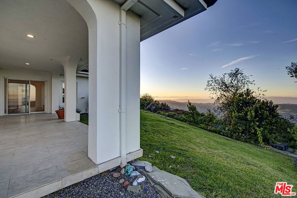 MLS #26867147 image #54