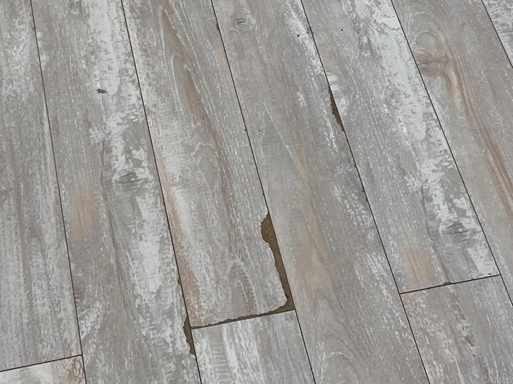 https://media.crmls.org/mediaz/85168d47-658f-4f5e-bdd9-930f78b75e58.jpg?preset=X-Large
