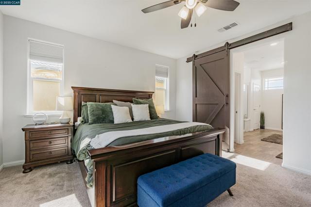 158 Wooley Creek Way, Brentwood CA: https://media.crmls.org/mediaz/851723ed-beed-4dd5-958b-673ce24069d0.jpg