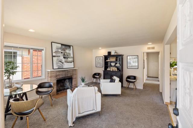 662 Oak Street, Monterey CA: https://media.crmls.org/mediaz/8517a243-64b1-4ed0-9131-67df36ca5b7c.jpg