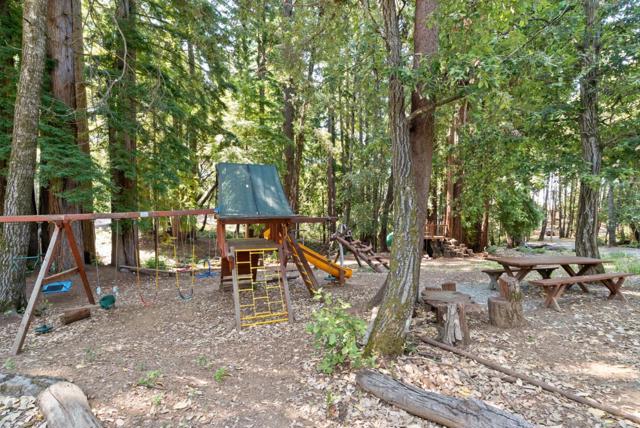 335 Wild Iris Lane, Santa Cruz CA: https://media.crmls.org/mediaz/8518e3d0-6117-40f9-924f-03385f784172.jpg