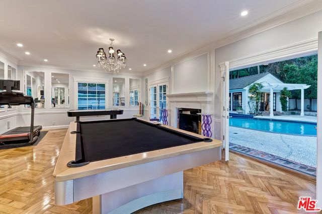 Drew Fenton | 725 N Faring Road Los Angeles CA | MLS: 7656668