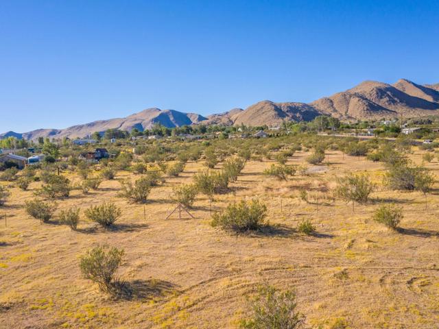 Detail Gallery Image 11 of 21 For 2 Kickin Horse Trl, Julian,  CA 92036 - – Beds | – Baths