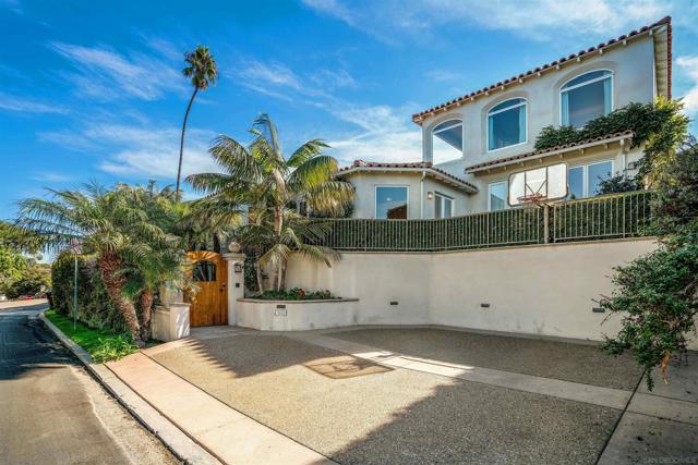 1865 Soledad Ave, La Jolla CA: https://media.crmls.org/mediaz/851cd555-c50b-48f8-9860-3f7c2c4ceec1.jpg