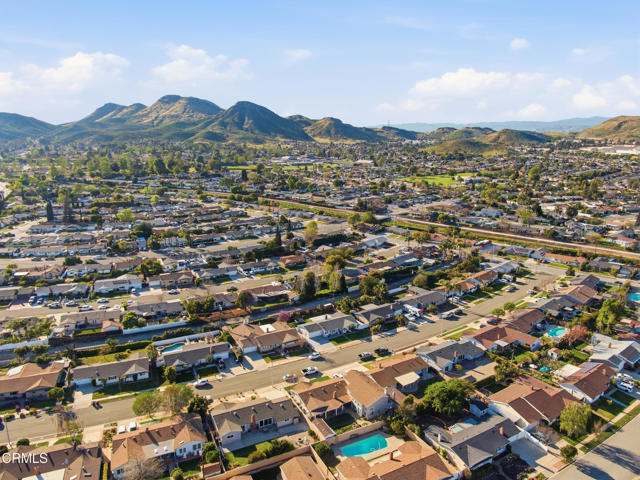 Detail Gallery Image 55 of 61 For 180 Cathy Dr, Newbury Park,  CA 91320 - 4 Beds | 2 Baths